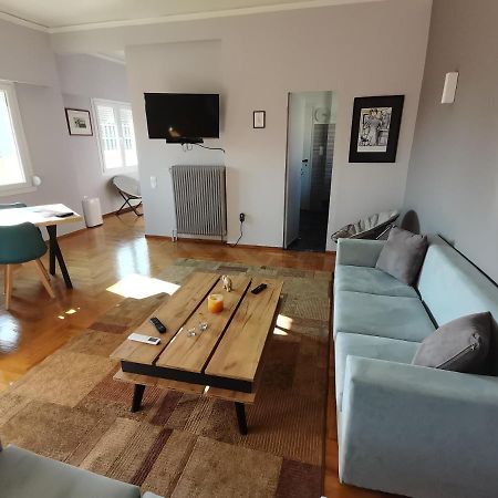 Penthouse Spacious W Super Wifi & Terrace, 2 Min From Metro Athènes Extérieur photo