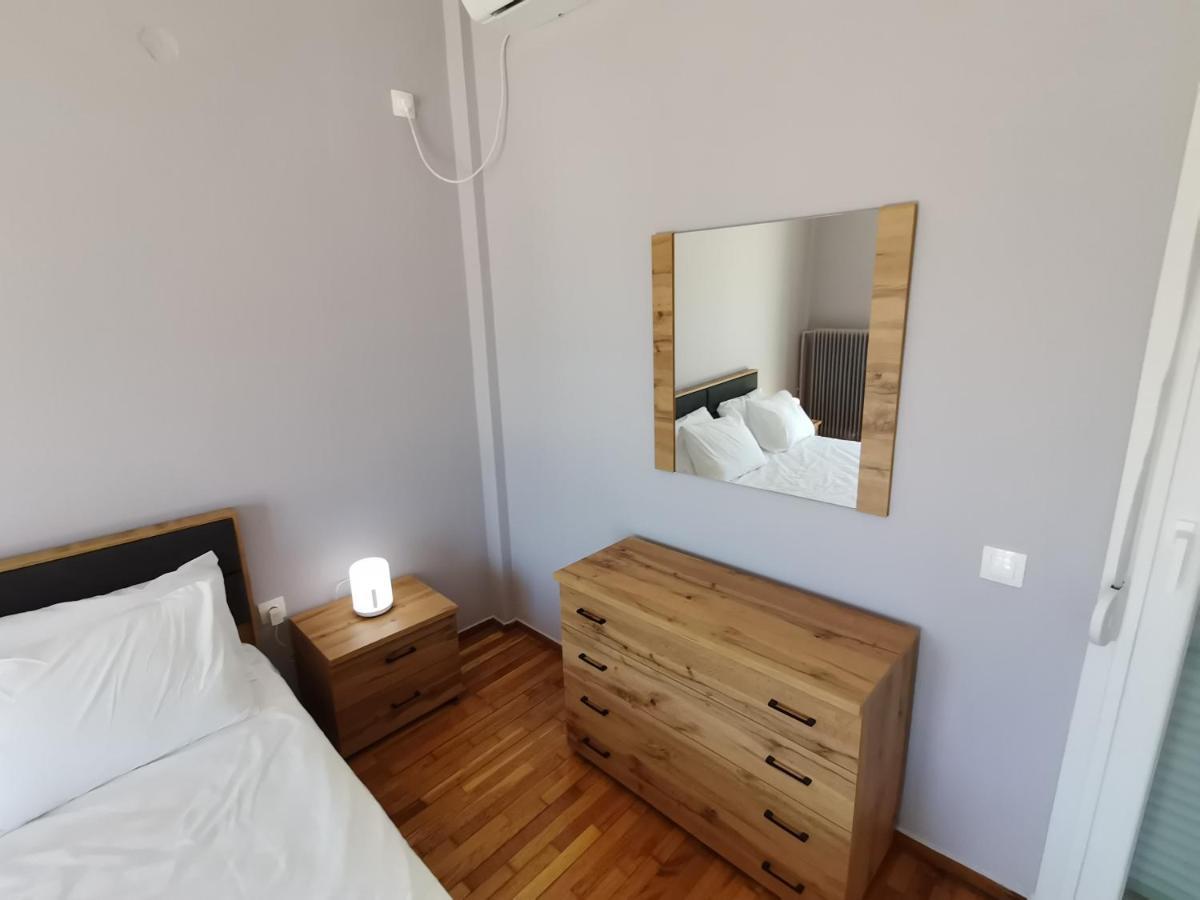 Penthouse Spacious W Super Wifi & Terrace, 2 Min From Metro Athènes Extérieur photo