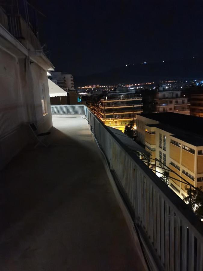 Penthouse Spacious W Super Wifi & Terrace, 2 Min From Metro Athènes Extérieur photo