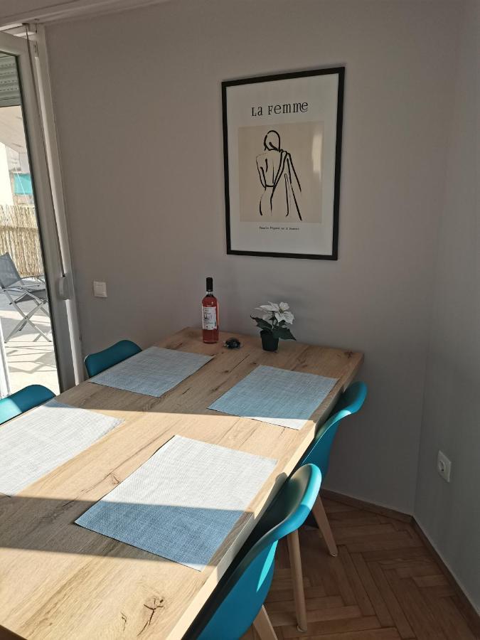 Penthouse Spacious W Super Wifi & Terrace, 2 Min From Metro Athènes Extérieur photo